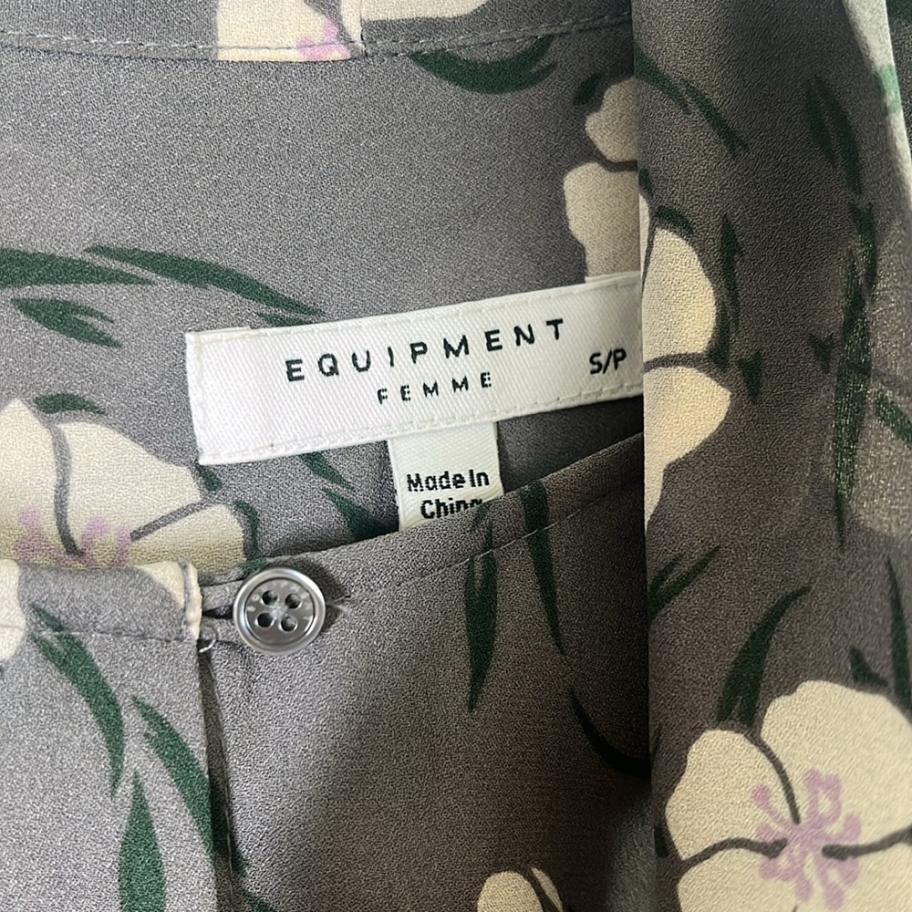 EQUIPMENT x Revolve Luis Silk Floral Blouse | Size S | 100% Silk - Picture 5 of 9